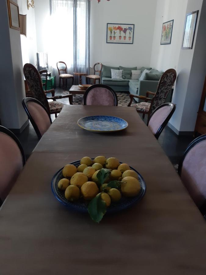 La Casa Bianca Βίλα Λίπαρι Εξωτερικό φωτογραφία