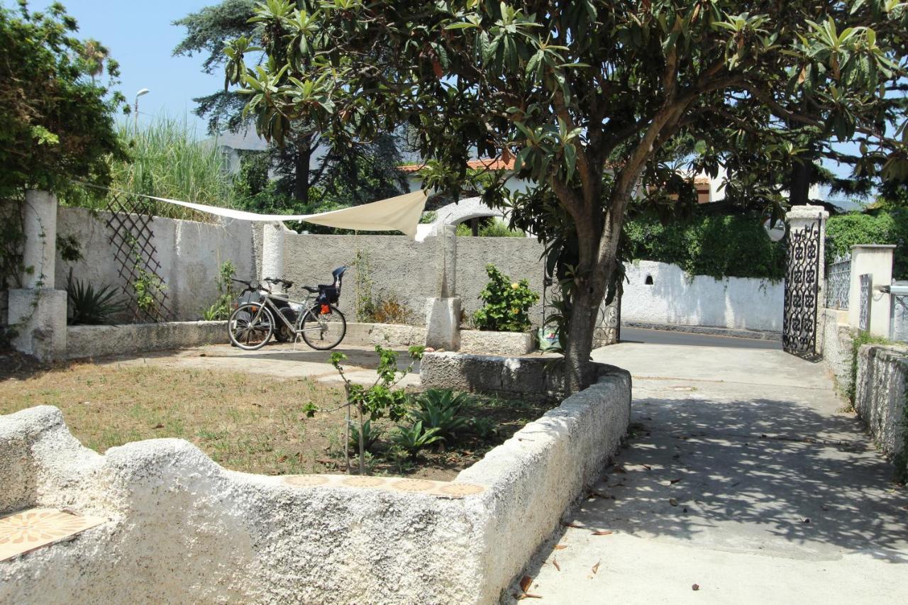 La Casa Bianca Βίλα Λίπαρι Εξωτερικό φωτογραφία